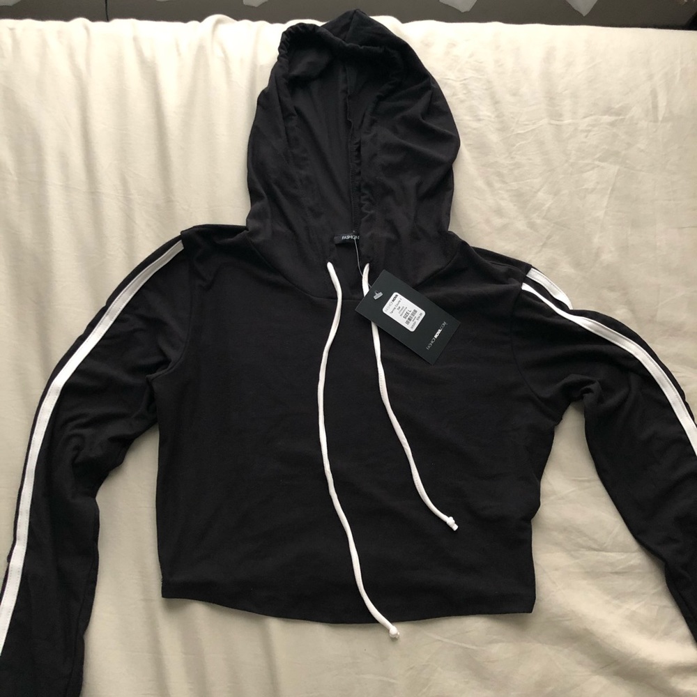 Fashion Nova cropped track suit